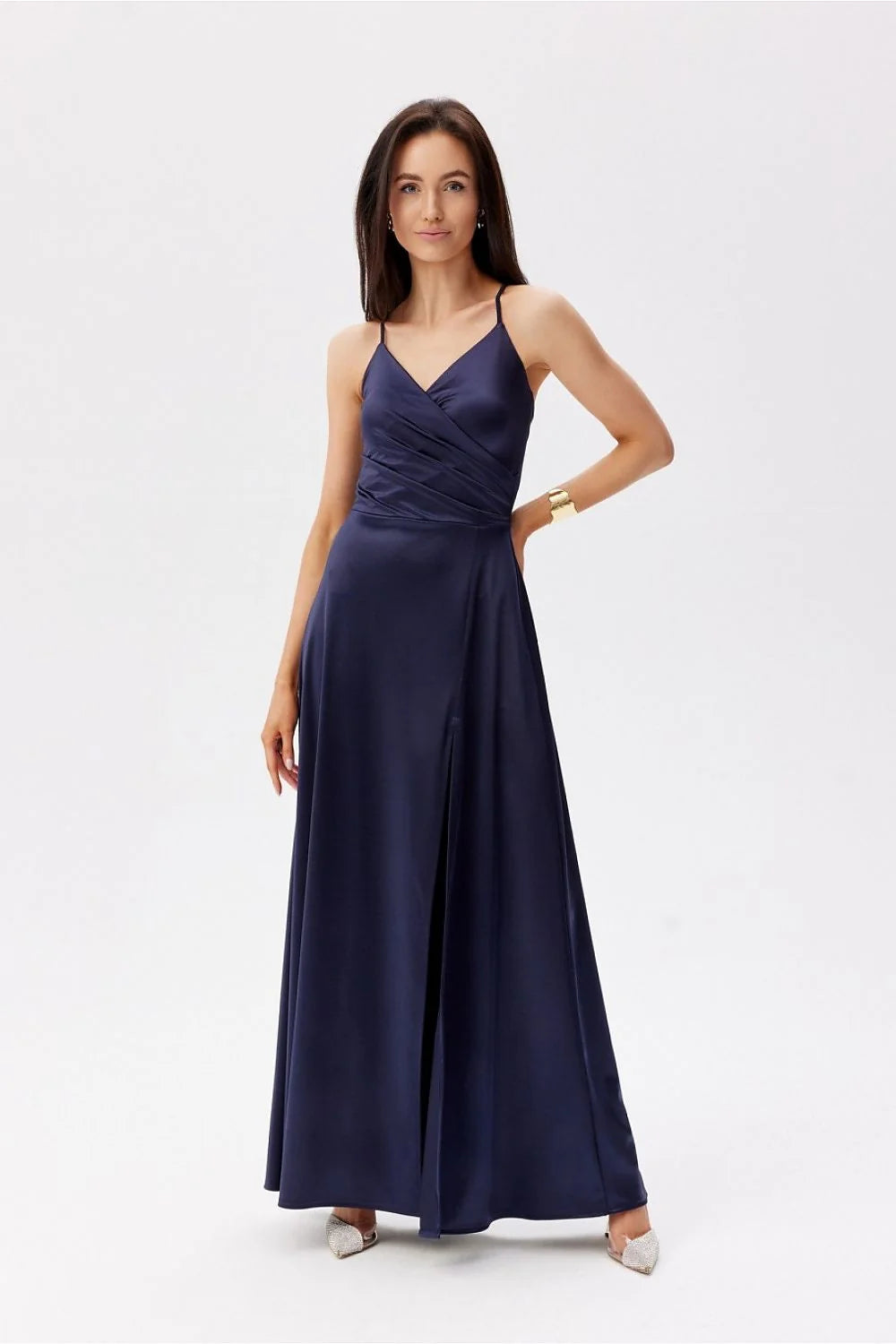 Robe de soirée élégante longue sans manches dos décoré satin bleu marine taille ajustable femme