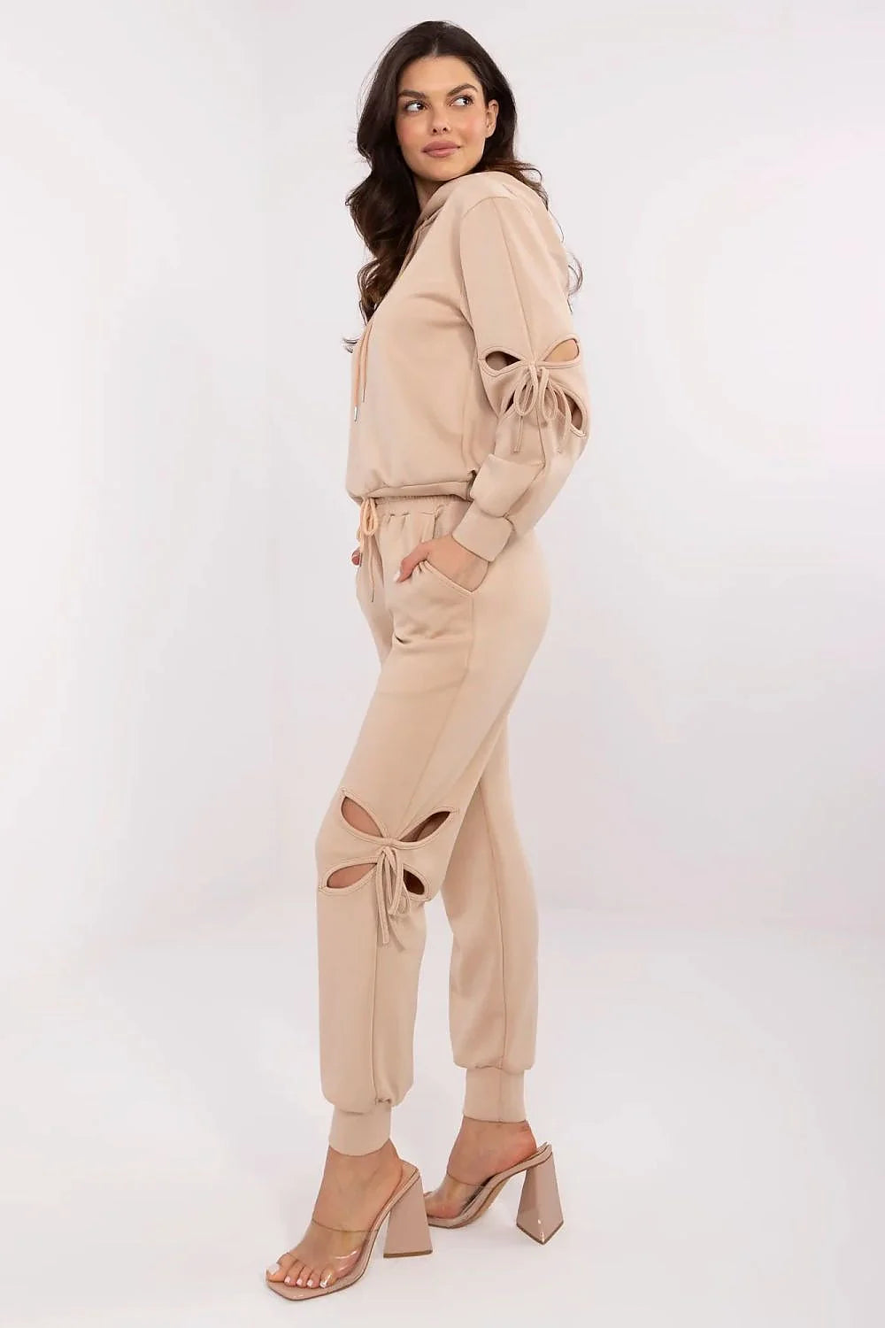 Ensemble coordonné femme sweat capuche pantalon survêtement beige sand style casual-chic matières douces confortables