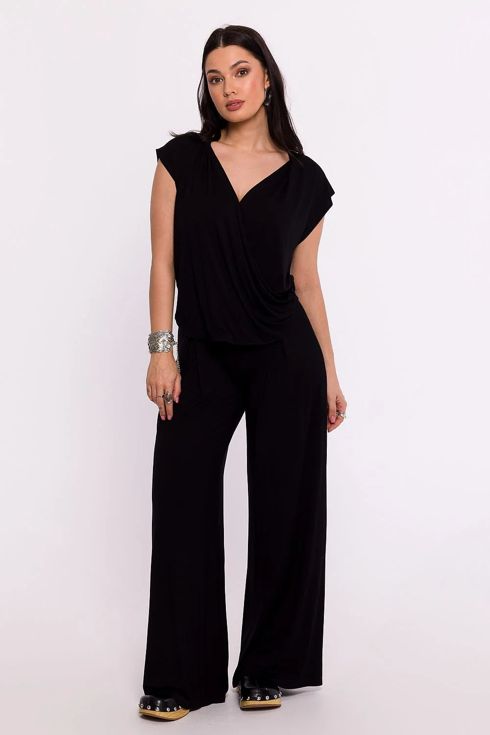Chemisier Be Wear en jersey viscose noir élégant coupe enveloppe décolleté V croisé manches courtes évasées occasion polyvalente femme