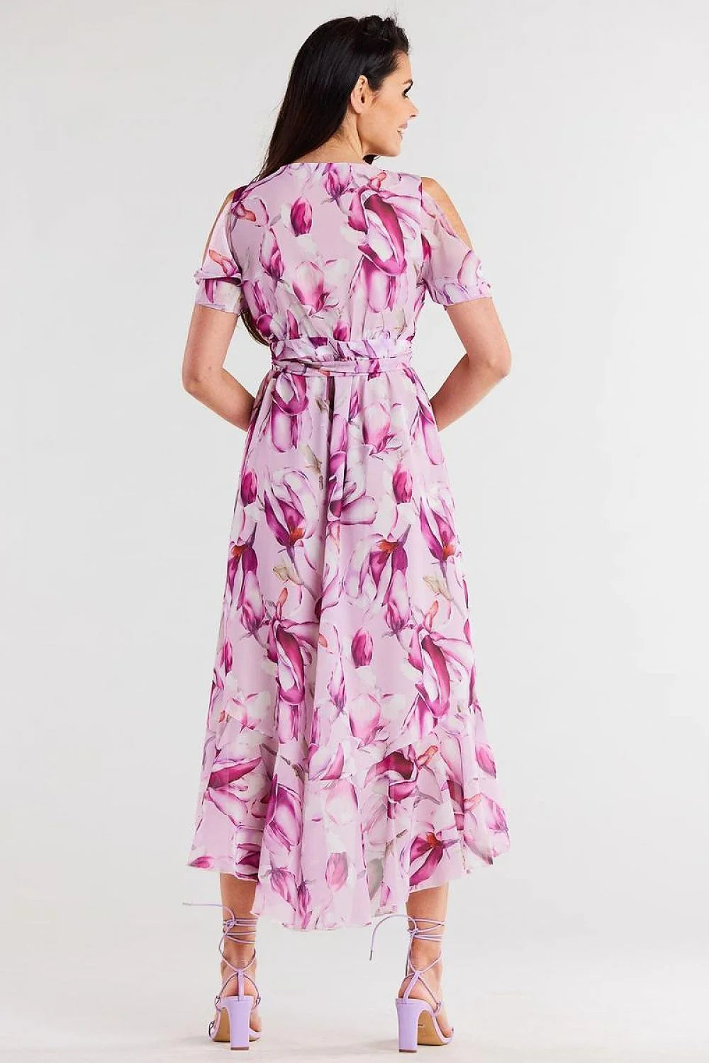 Robe élégante pour femme motifs floraux coupe asymétrique tissu léger manches courtes encolure V ceinture assortie