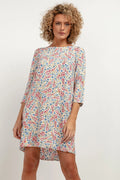 robe Tessita courte estivale fluide viscose légère imprimé ditsy floral multicolore fond blanc cassé manches troisquarts coupe ample ourlet asymétrique