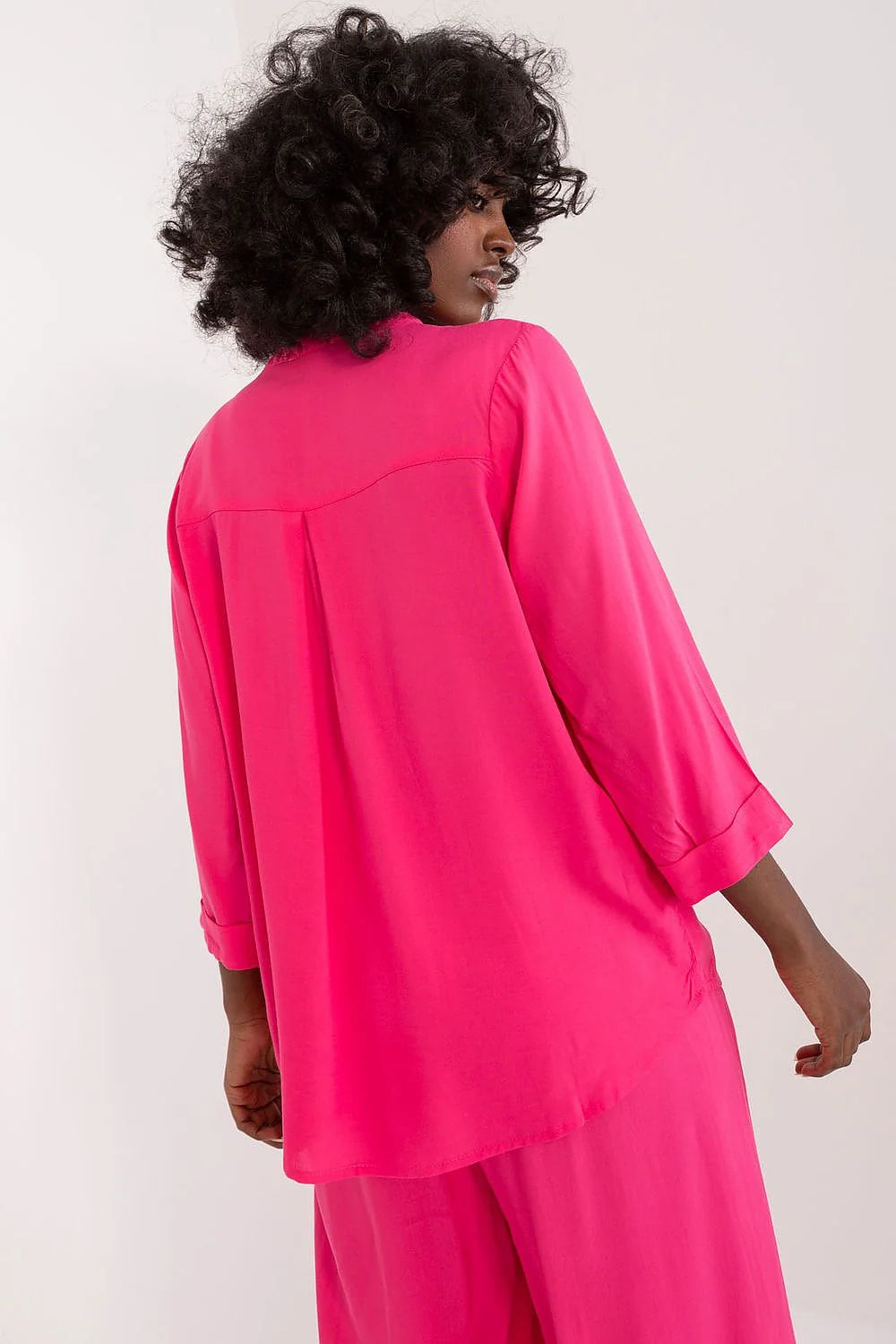 Chemisier Sublevel pour femme, blouse ample en viscose, manches 3/4, couleur rose vif, coupe moderne et élégante