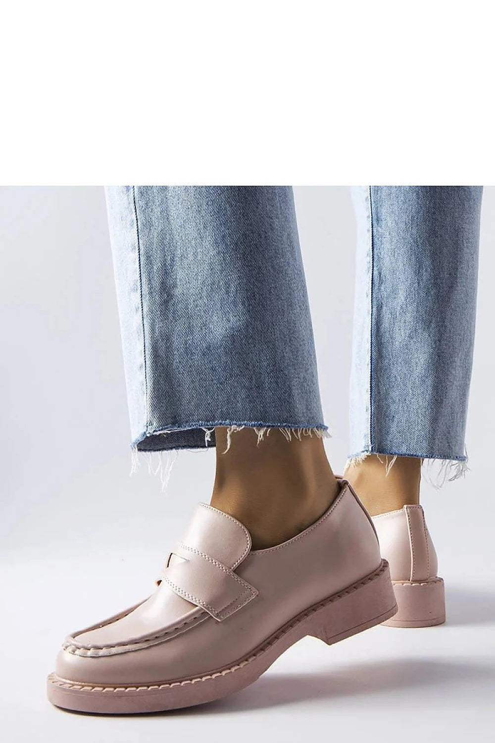 Moccasins pour femme en cuir écologique rose pâle design moderne basse semelle épaisse confort tout la journée occasion décontractée chic summer shoes