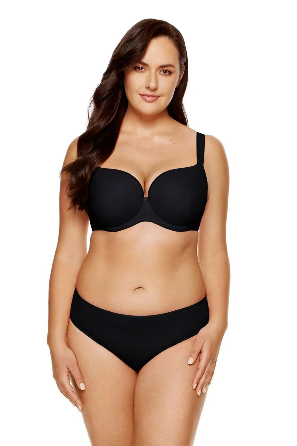 Ensemble de lingerie femme noir soutien-gorge rembourré briefs classiques coupe emboîtante matières élasthanne polyamide