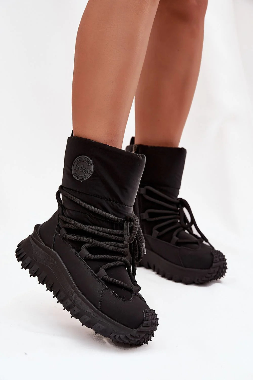 bottes neige femme Lee Cooper cuir naturel noir textile durable plateforme caoutchoutée antidérapante semelle crantée doublure fourrure montantes