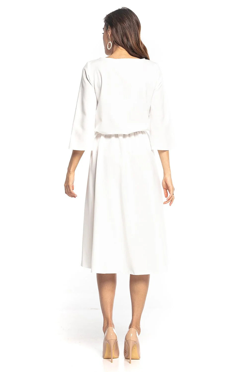 robe femme midi asymétrique blanche manches trois quarts col rond ceinture tissu fluide cintrée ourlet cascade élégante sophistiquée
