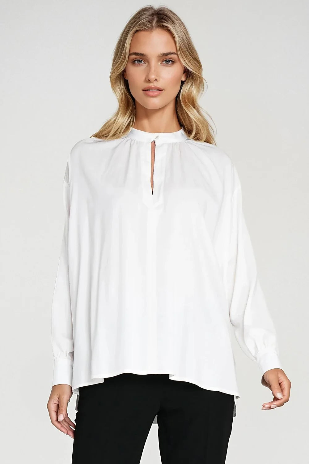chemisier femme blanc oversize ample viscose léger fluide drapé col officier décolleté goutte boutonné manches longues poignets fronces