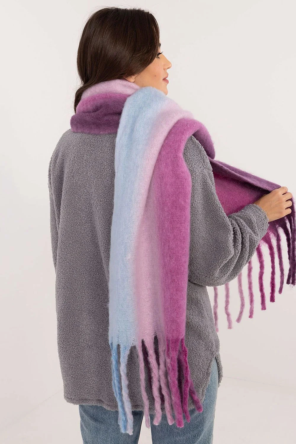 écharpe femme élégante polyester automne hiver longue rectangulaire franges effilées dégradé violet magenta rose bleu pastel duveteuse mohair