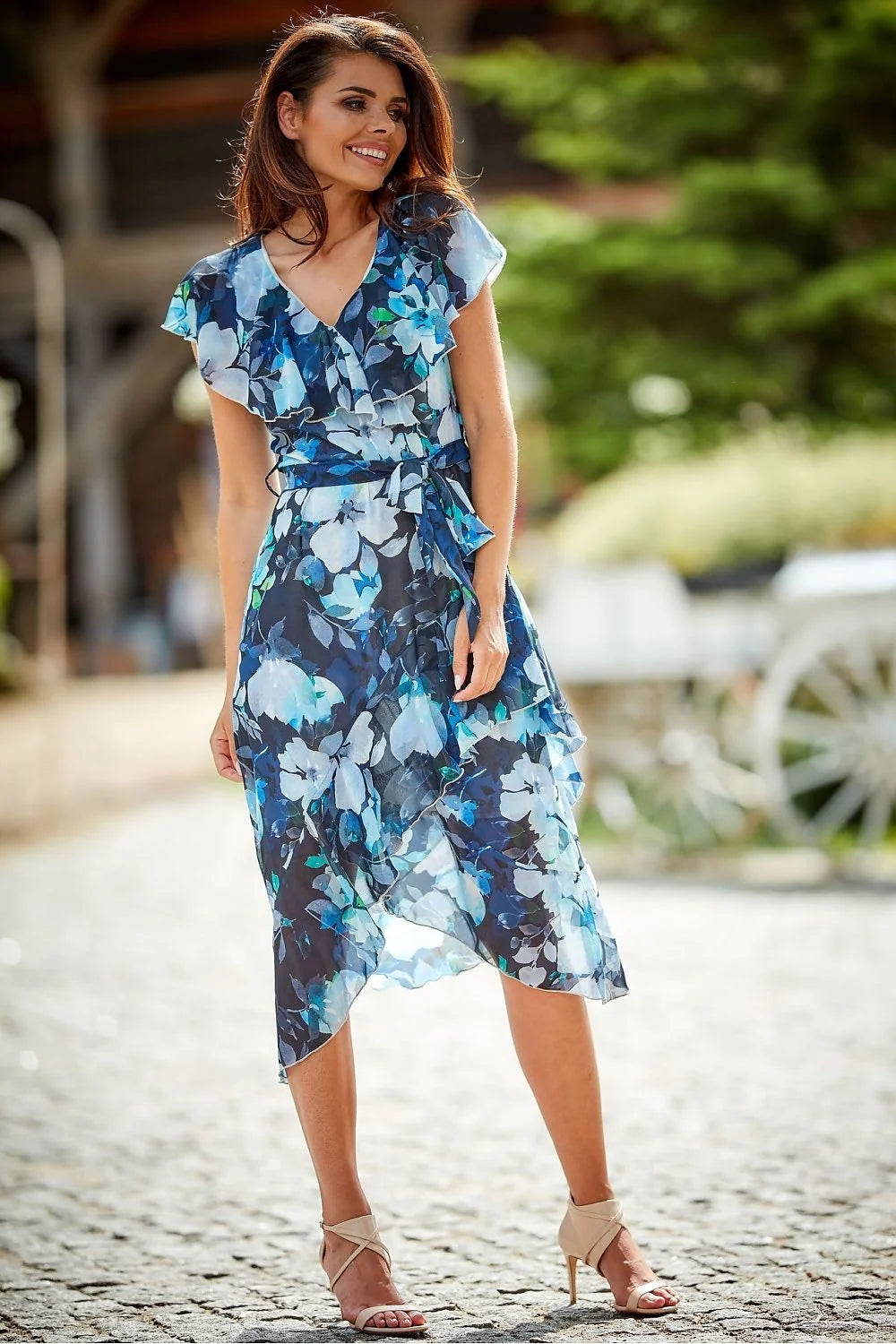 Robe de cocktail élégante asymétrique en mousseline floral manches courtes décolleté V ceinture ajustable femme