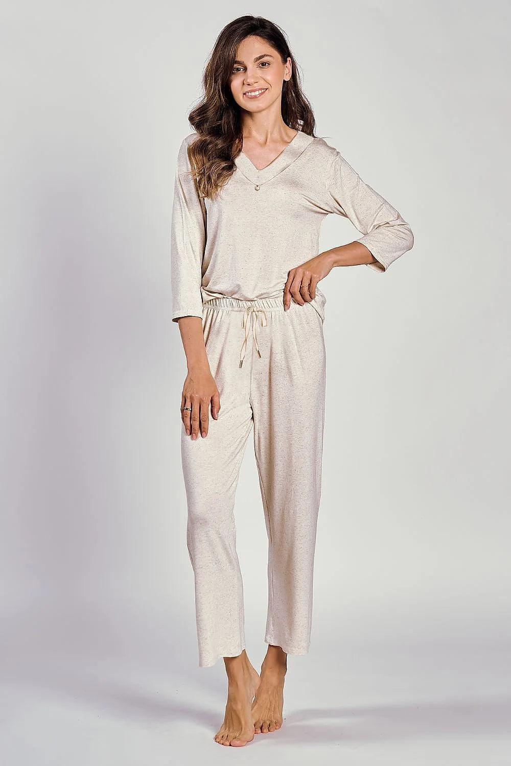 Pyjama femme Taro en viscose et lin mélangeé minimaliste manches longues taille élastique beige