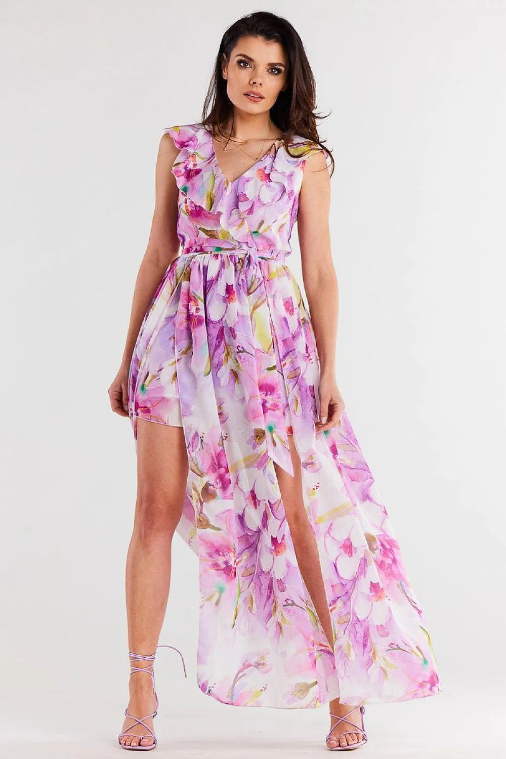 robe asymétrique longue mousseline floral aquarelle rose lilas pastel décolleté V volants fente avant taille ceinturée froncée fluide