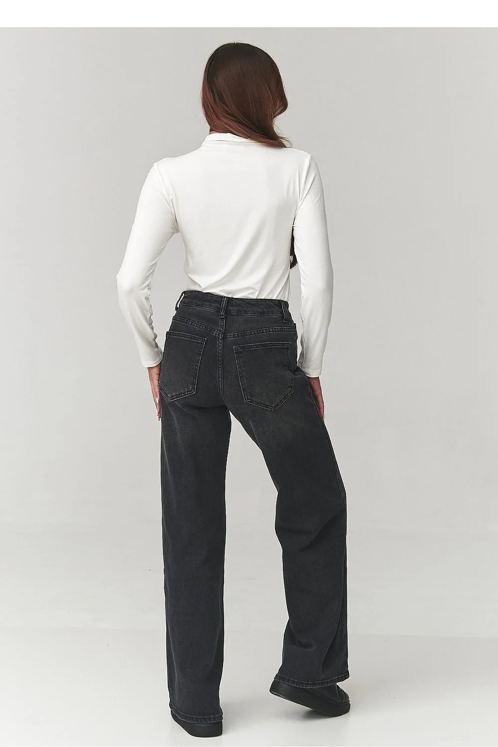 chemisier femme col roulé manches longues ajusté jersey extensible doux confortable basique minimaliste polyvalent sous pull casual chic italien