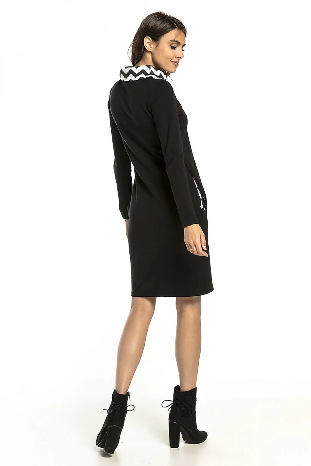 Robe femme en jersey gris clair casual-chic manches longues col floral poches latérales automne