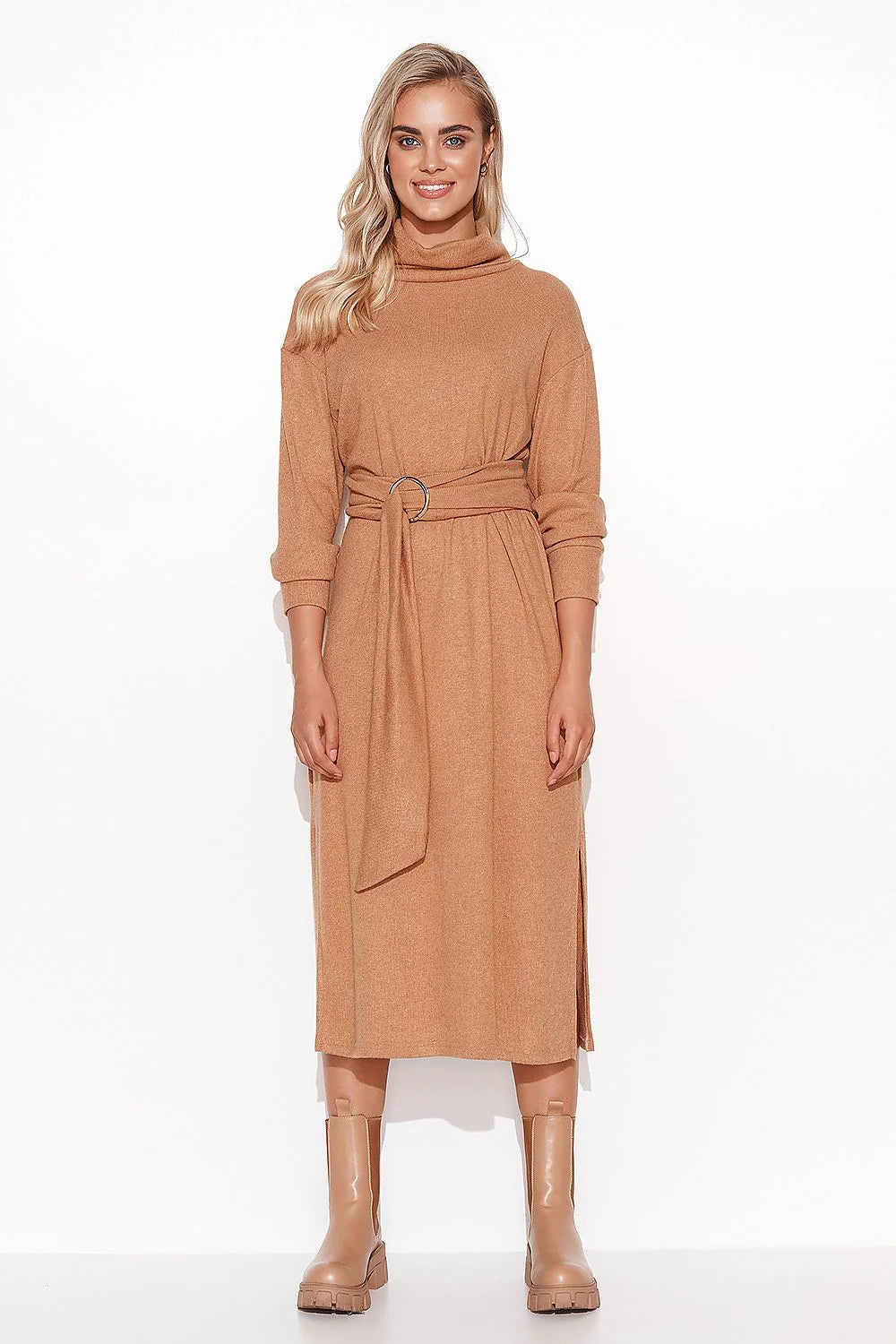 Robe de jour Makadamia longue ajustée maille côtelée ceinture manches longues col roulé doré femme