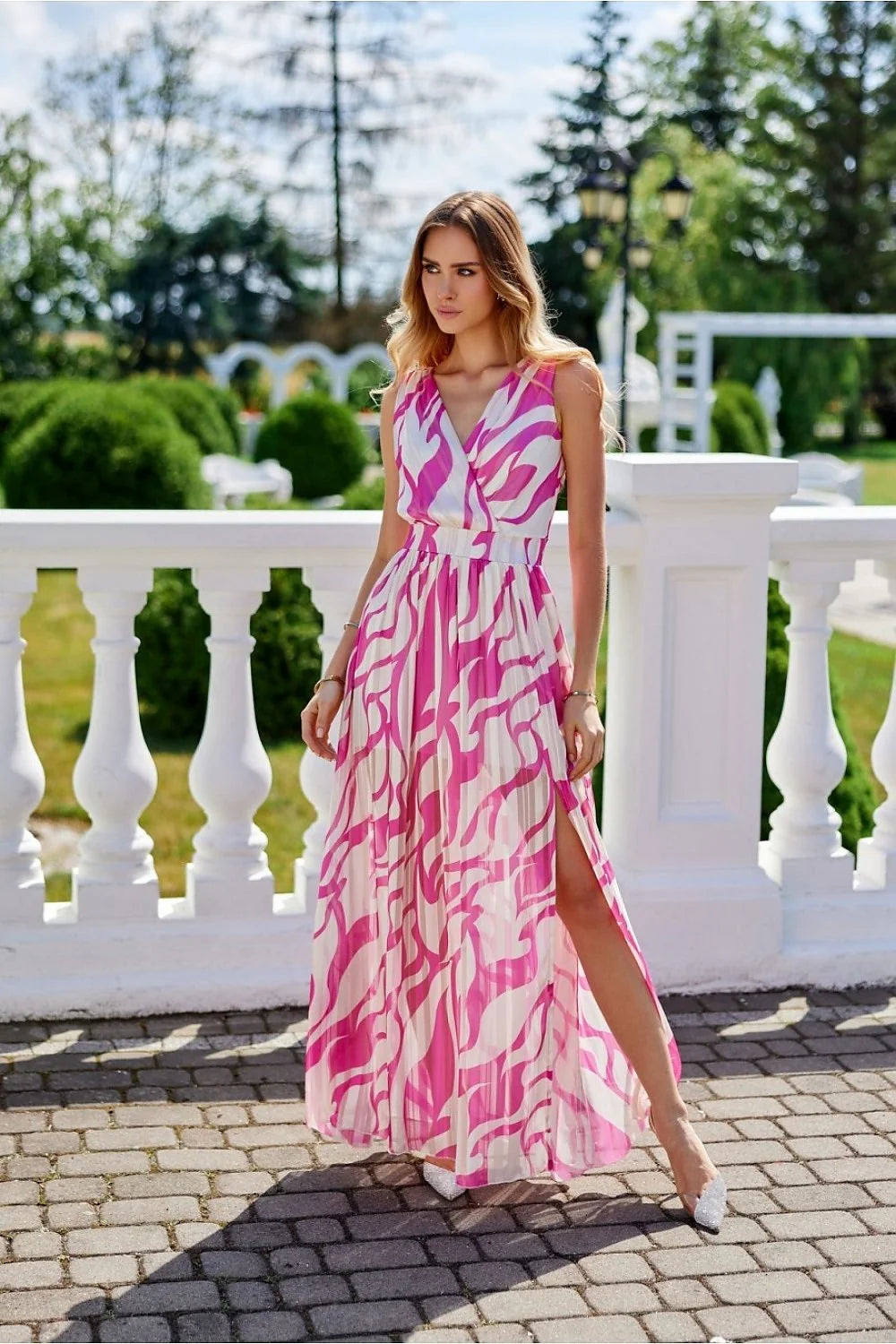 Robe de jour Roco Fashion longue sans manches en V dos nu tailleur ajusté fente jupe plissée rose vif femmes