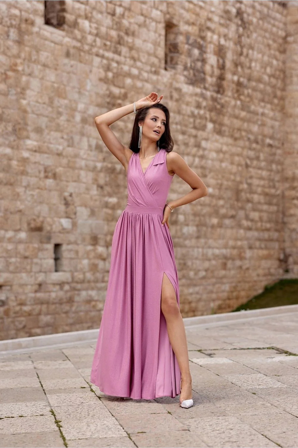 Robe longue élégante pour femme en tissu fluide couleur rose mauve encolure V croisé fente haute ceinture taille ajustable occasion spéciale