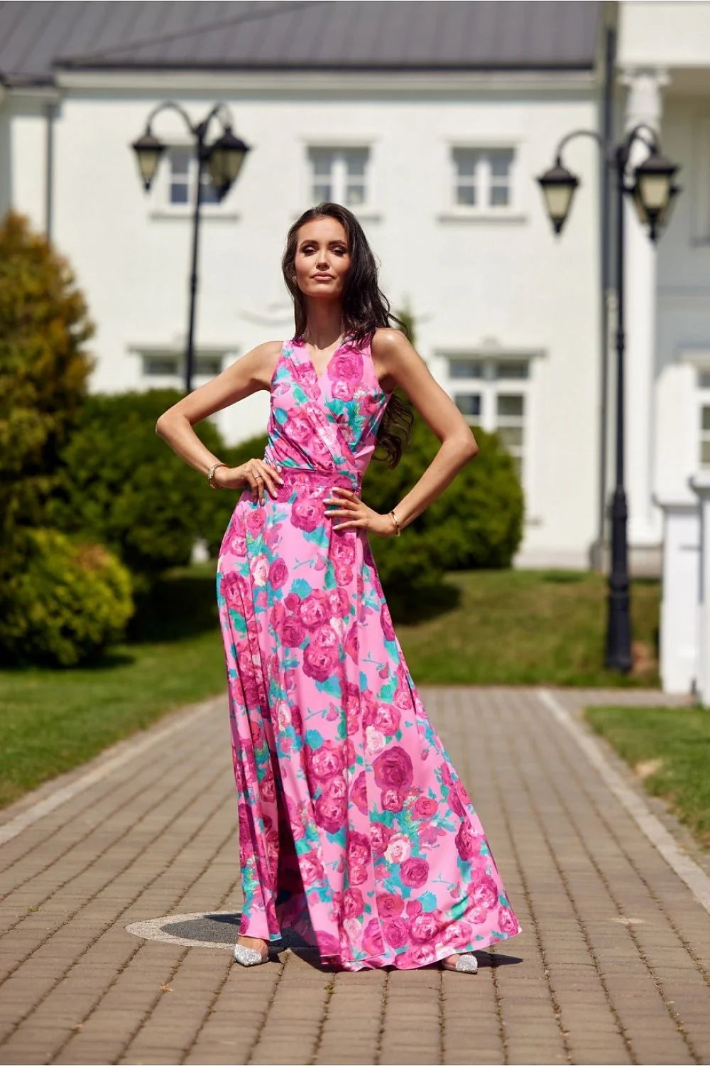 Robe élégante sans manches motif floral rose ceinture fine taille ajustable dos noeud femme été 2023