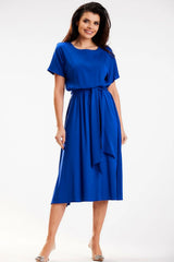 Robe bleu vif col rond manches kimono courtes silhouette ample ceinture intégrée midi tombe polyester viscose polyvalente femme