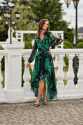 Robe de jour Roco Fashion asymétrique longue manches longues décolleté V croisé motifs floraux verts sur fond noir taille ajustable femme
