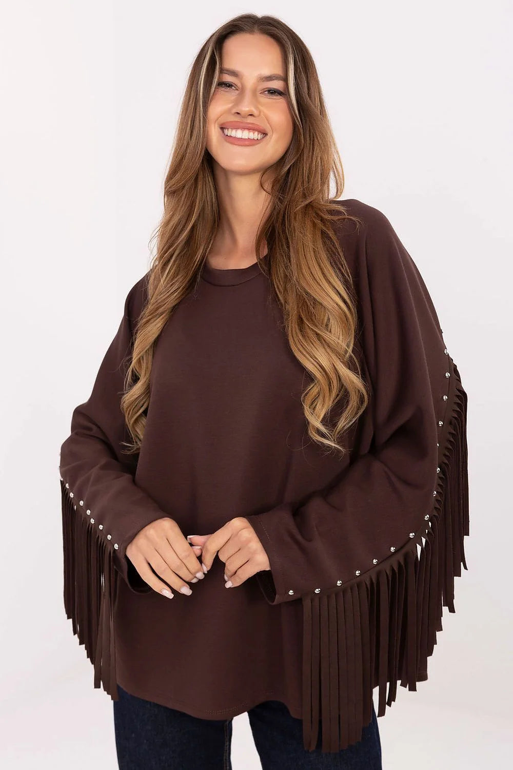 femme oversize pull marron chocolat viscose polyester doux confortable coupe ample col rond manches longues franges suédine rivets argentés bohème