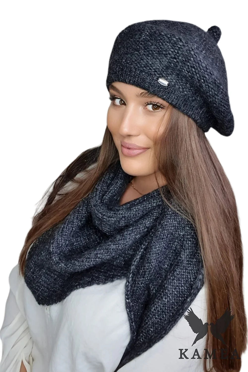 Béret et écharpe femme classique hiver laine mérinos graphite doublé polaire finitions élégantes pompon métallique