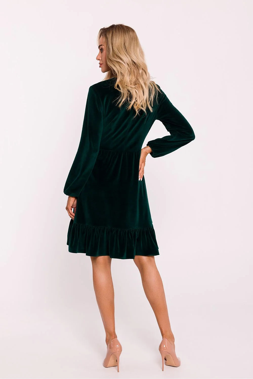 robe velours vert émeraude foncé femme manches longues bouffantes décolleté profond taille empire cintrée volant trapèze midi élégante luxueuse