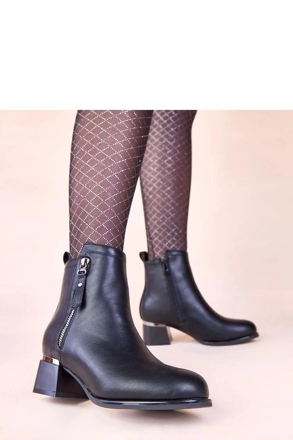 bottines noires talon bloc bas insert métallique Istina Gemre similicuir semelle confortable bout rond cheville fermetureeclair latérale élégantes durables