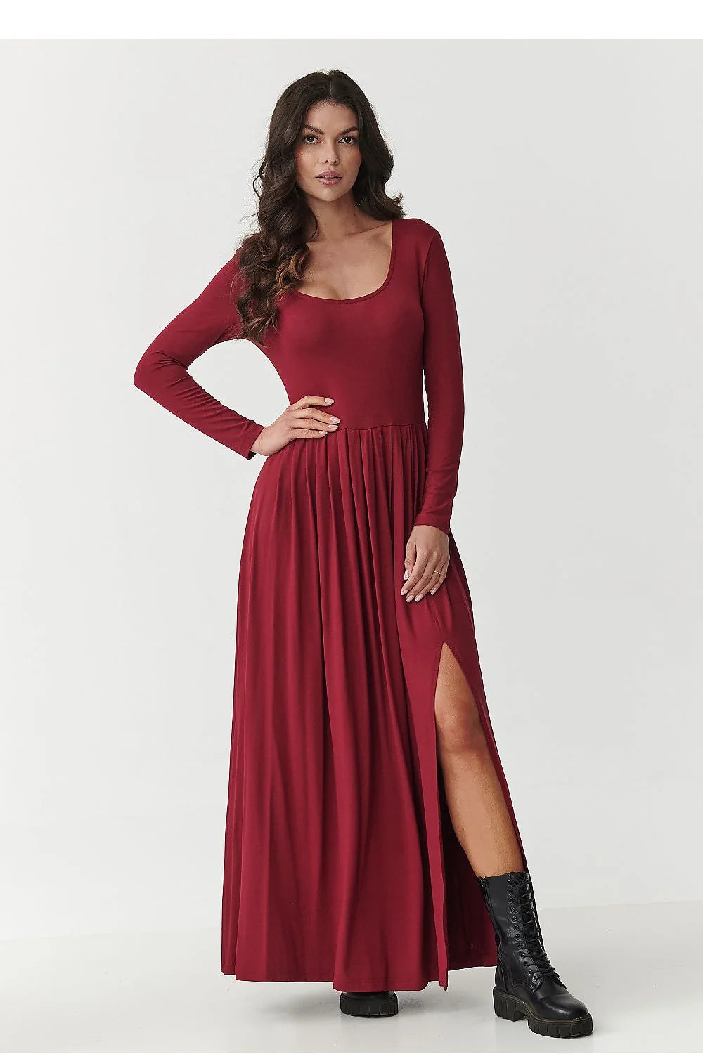 robe longue femme maxi bordeaux jersey stretch manches longues encolure ronde corsage ajusté jupe froncée fluide taille marquée