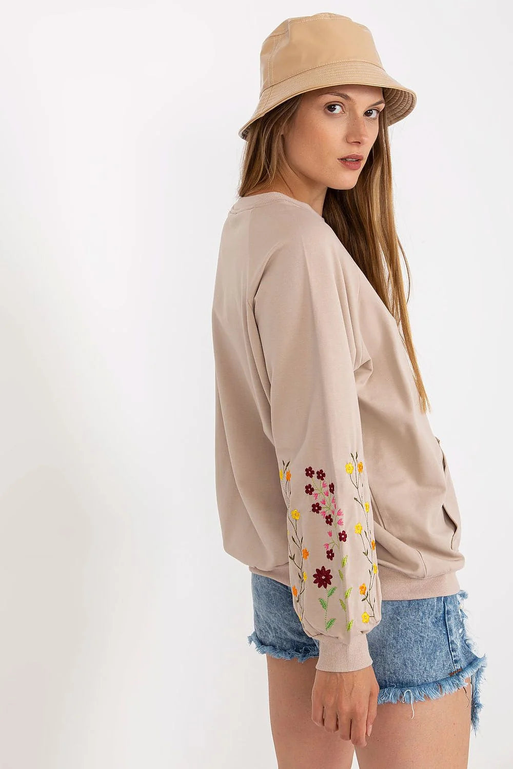 Sweatshirt femme style Parisien manches longues broderie fleurs couleur beige coton élasthanne taille L/XL