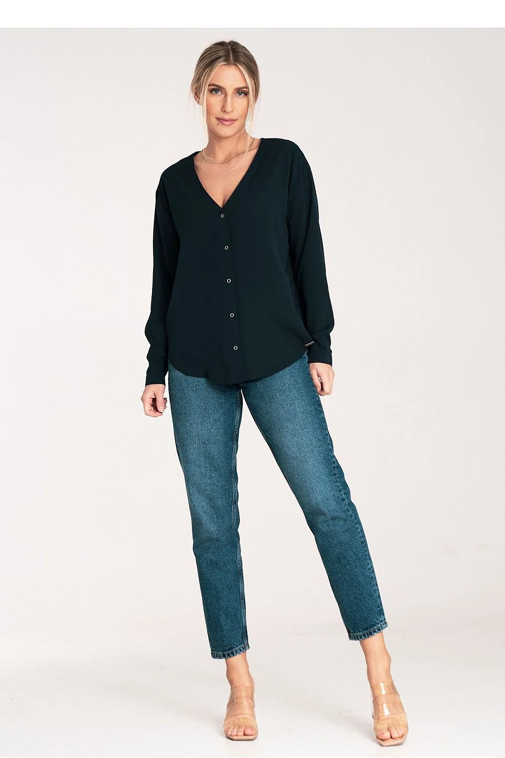 chemise femme manches longues col V sans col fluide polyester elastane noir bleu marine coupe droite légèrement ample