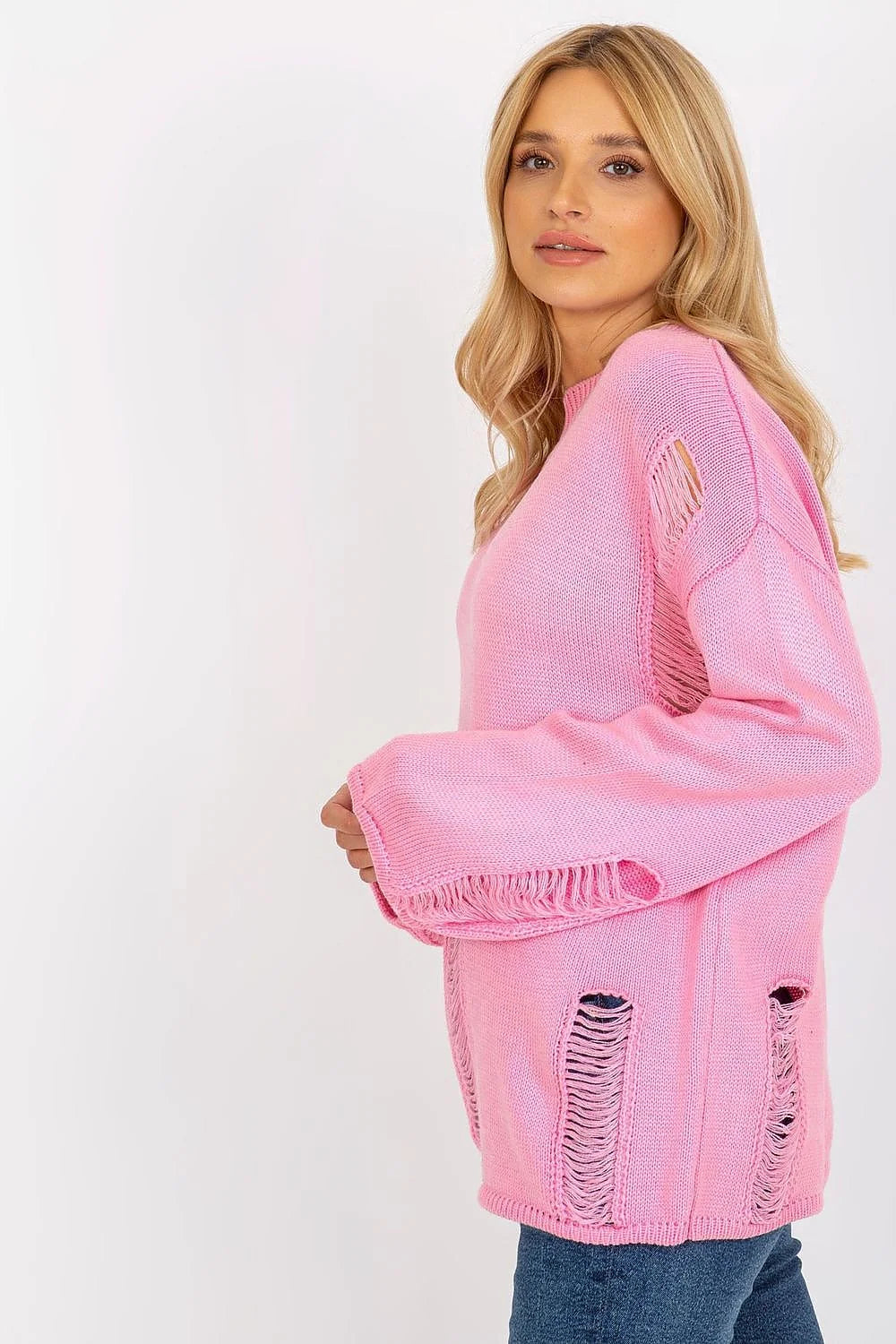 Pull féminin moderne Chandail Badu acrylique rose vif coupe ample détails distorsion manches longues femme