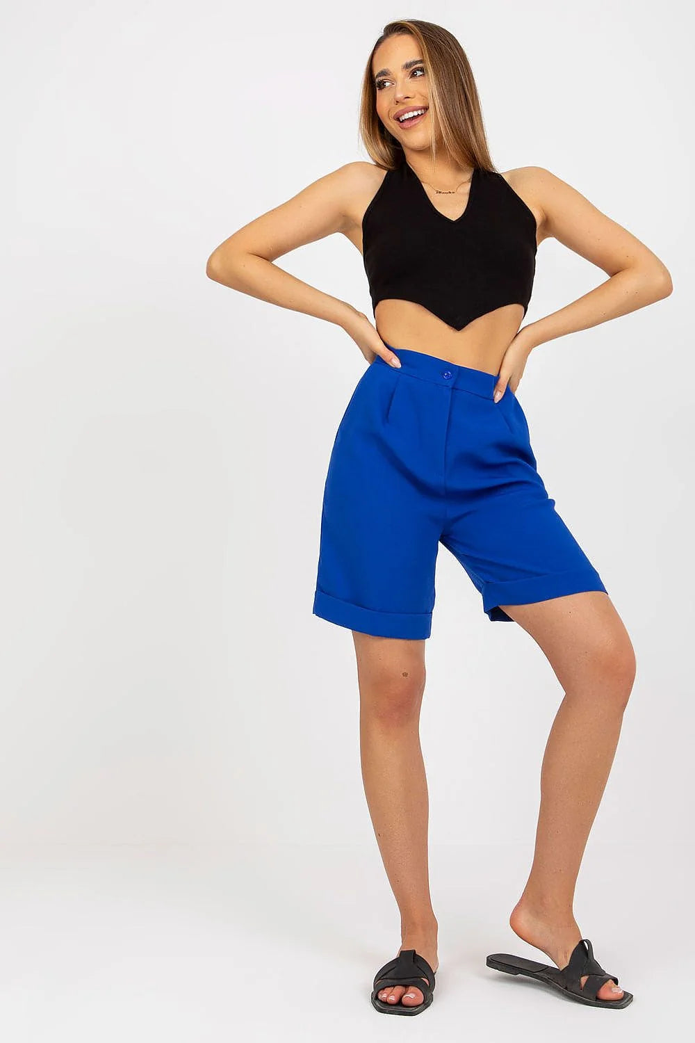 Shorts femme taille haute fermeture glissante bouton bas relevé poches latérales polyester viscose été décontracté