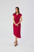 Robe de cocktail élégante longueur midi col bénitier manches courtes ceinture ajustable couleur rouge profond femme