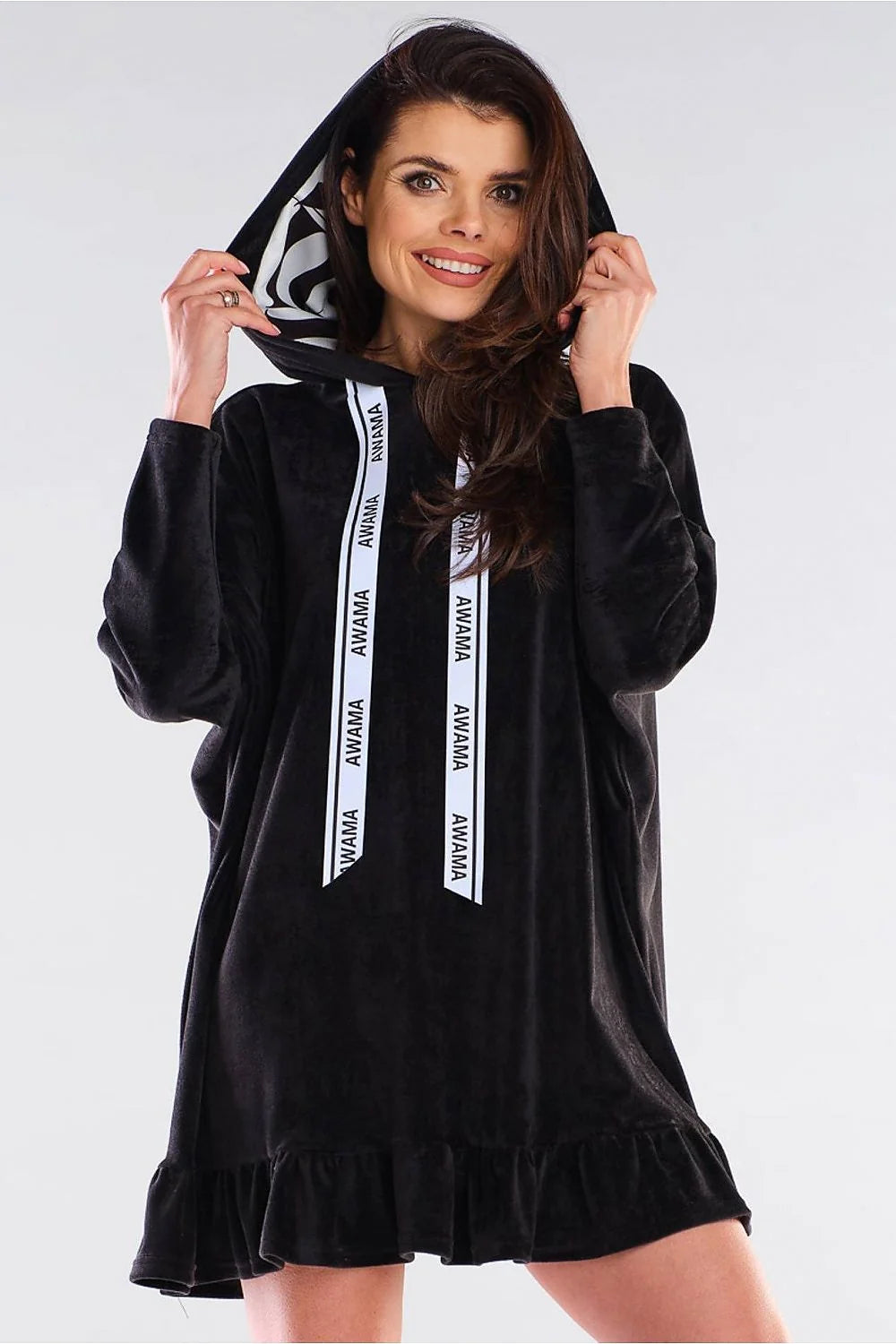 Robe femme coton décontractée élégante noire avec capuche manches longues confort universel taille polyvalente