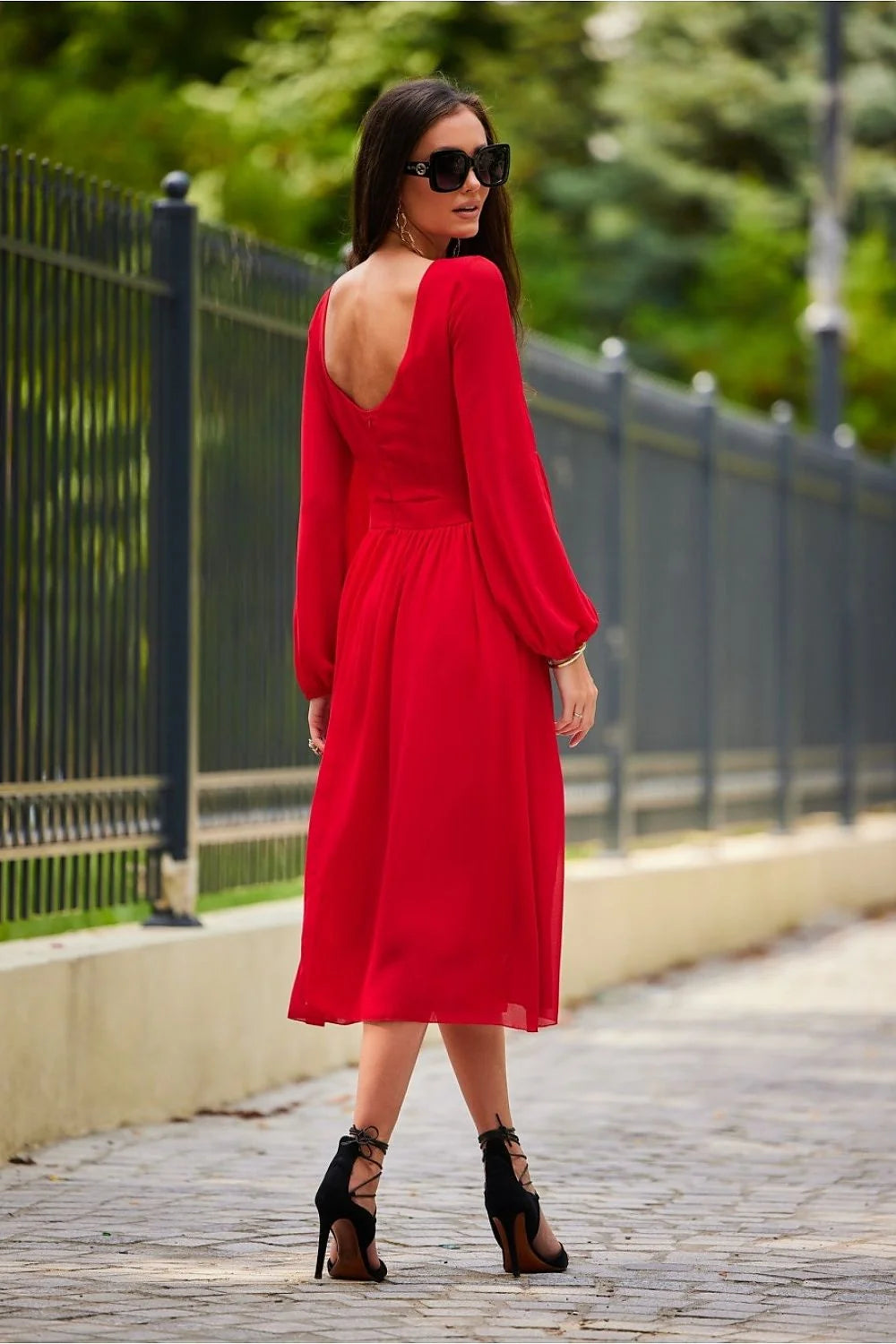 Robe de cocktail élégante Roco Fashion manches longues dos nu en V couleur rouge vif femmes occasion spéciale