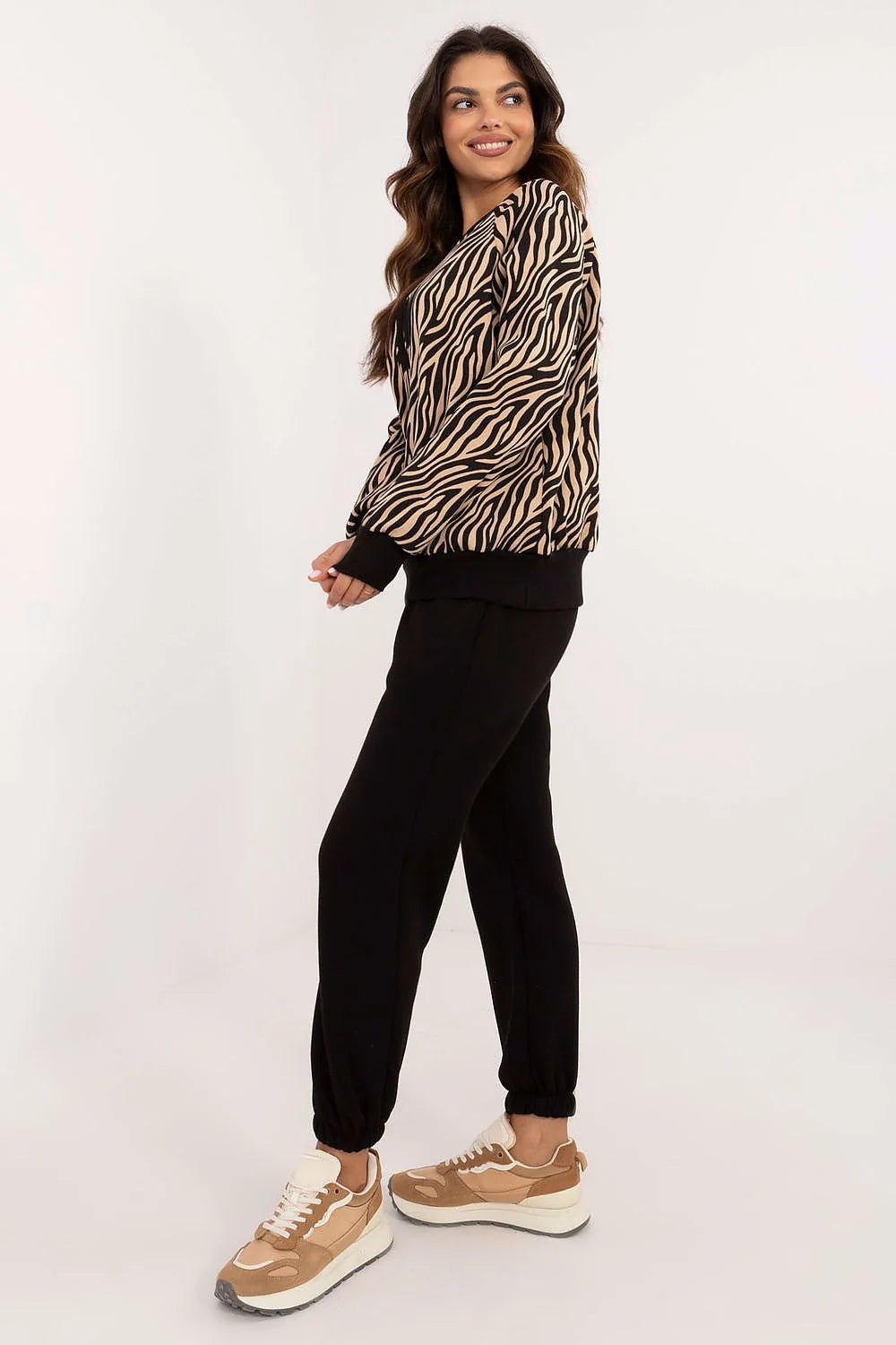Ensemble mode femmes décontracté motif zébré sweat-shirt pantalon baskets confortables occasion sortie urbaine style moderne