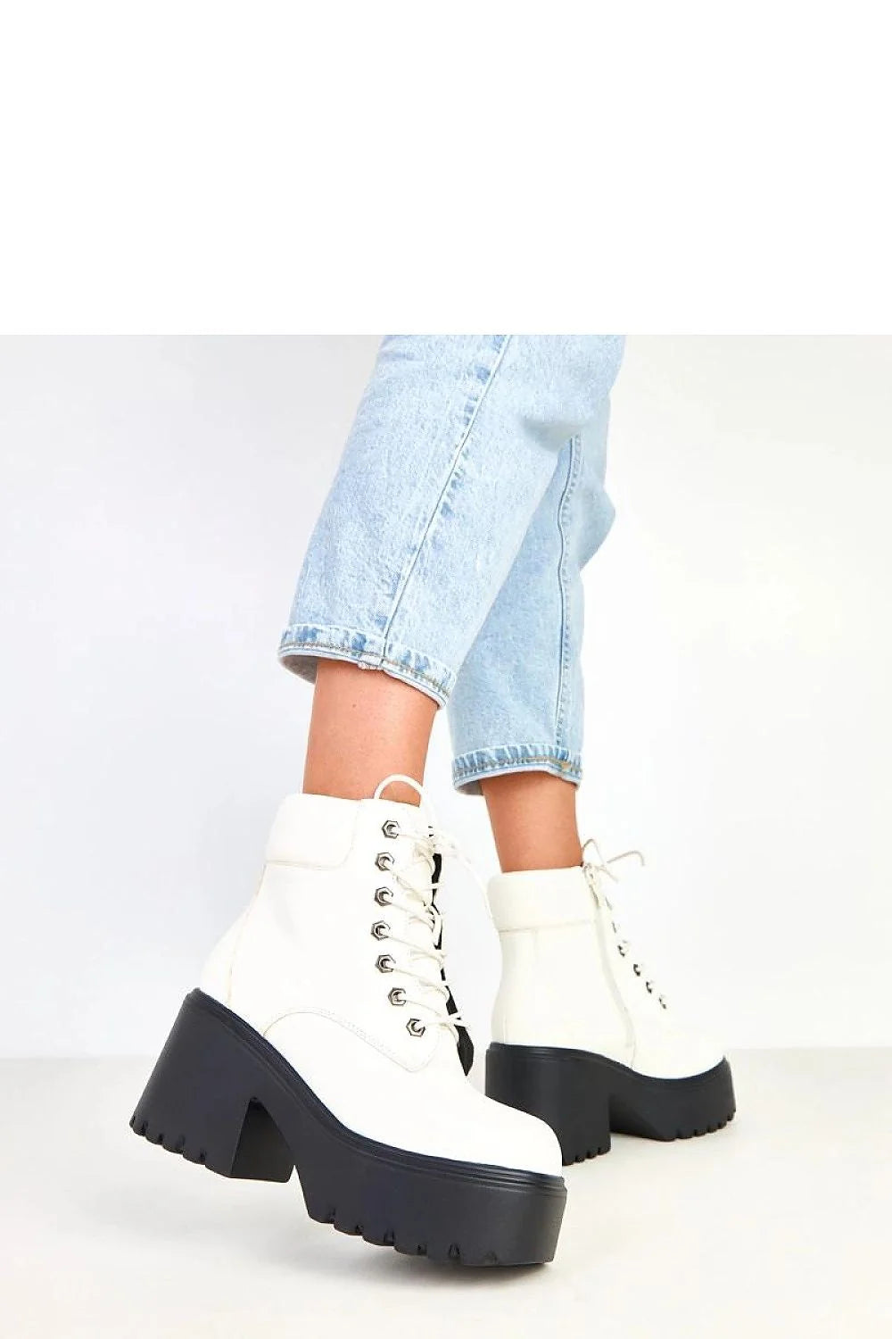 bottines femme chunky massives similicuir écologique durable bout carré tige12cm talon9cm plateforme5cm semellecrantée talonbloc lacets ziplatéral colrembourré maintiencheville