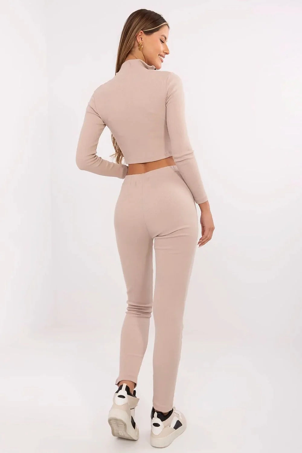 Ensemble coordonné femme tissu doux élastique crop top manches longues pantalon taille haute style casual chic