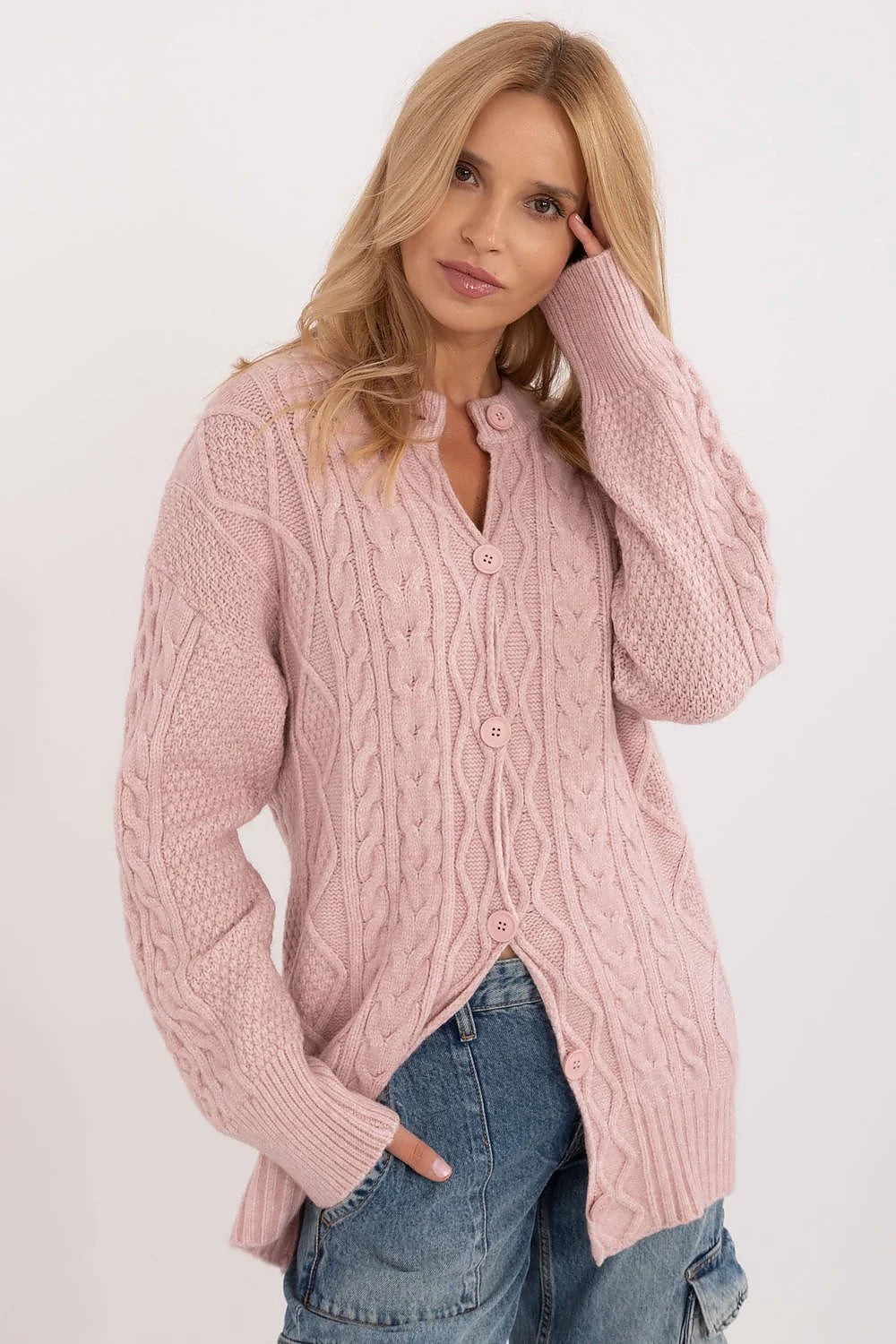 cardigan femme rose poudré maille côtelée torsadée épaisse oversize col rond boutons assortis manches longues poignets côtelés douillet