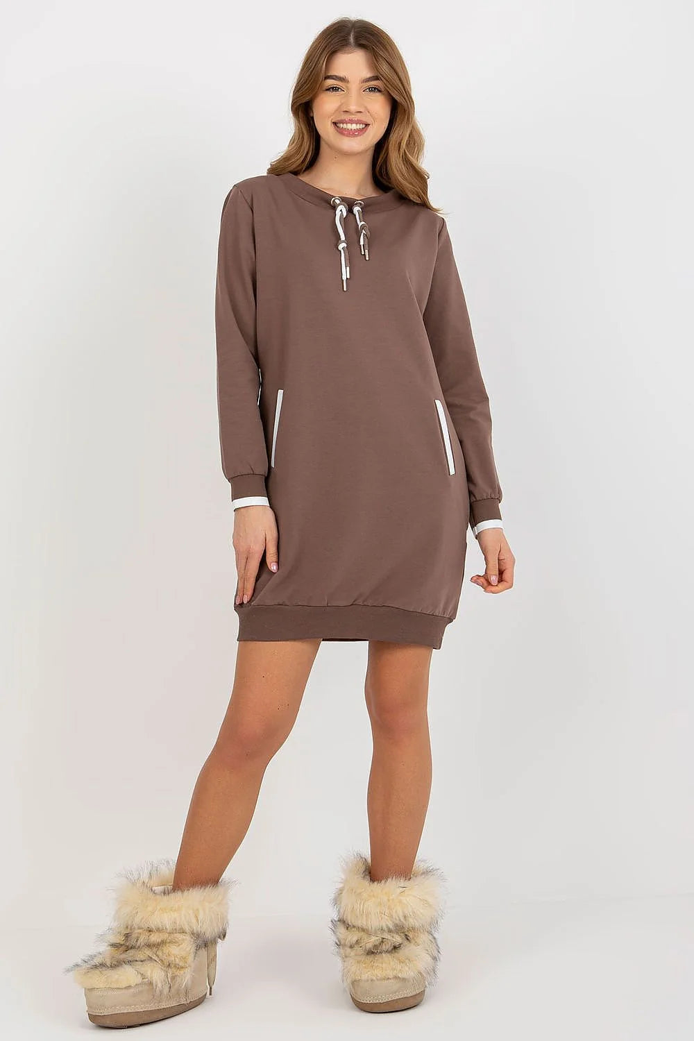 Robe de jour Relevance vert foncé manches longues encolure ronde tissu coton élasthanne taille universelle femmes
