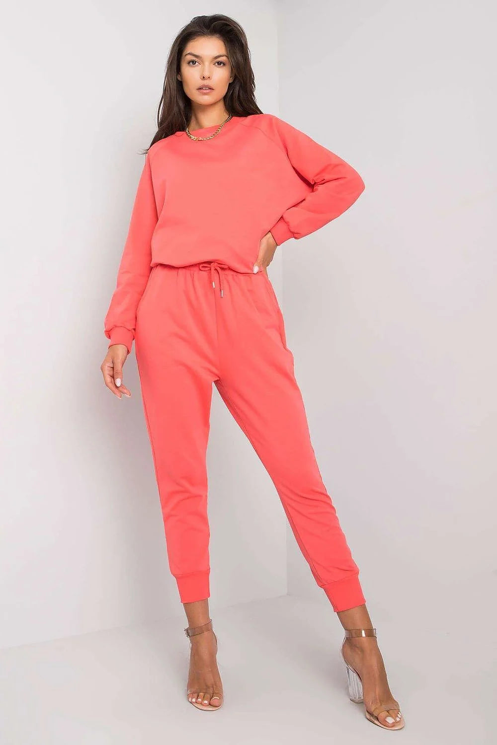 Pantalon survêtement Fancy pour femmes, style moderne, confortable, taille élastique, polyester et coton, poches latérales, finitions côtelées, occasion quotidienne, look sportswear
