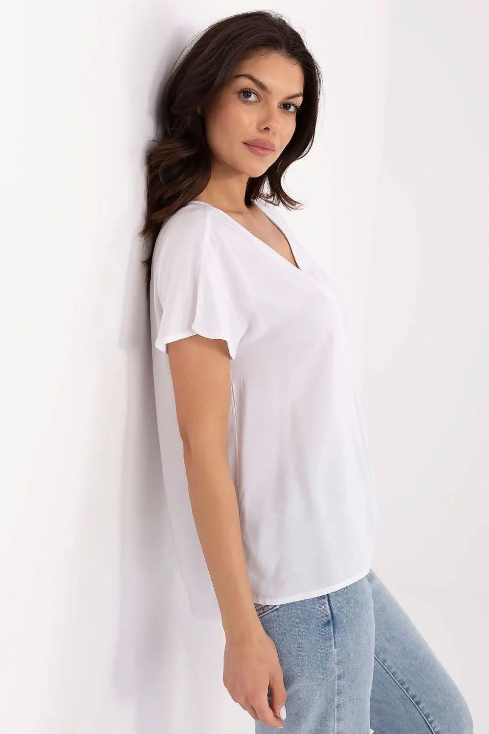 Chemisier Sublevel élégant décolleté V manches courtes coupe droite tissu fluide blanc pur femmes occasionnels professionnels