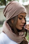 Ensemble tendance bonnet et écharpe IVON en velours doux style slouchy taupe pour femme automne hiver