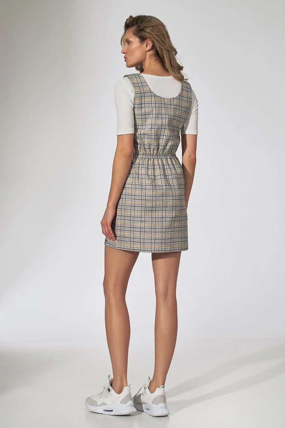 robe chasuble femme moderne décontractée carreaux polyester viscose coupe droite midi préppy rétro bretelles larges boutons métal poches plaquées tweed