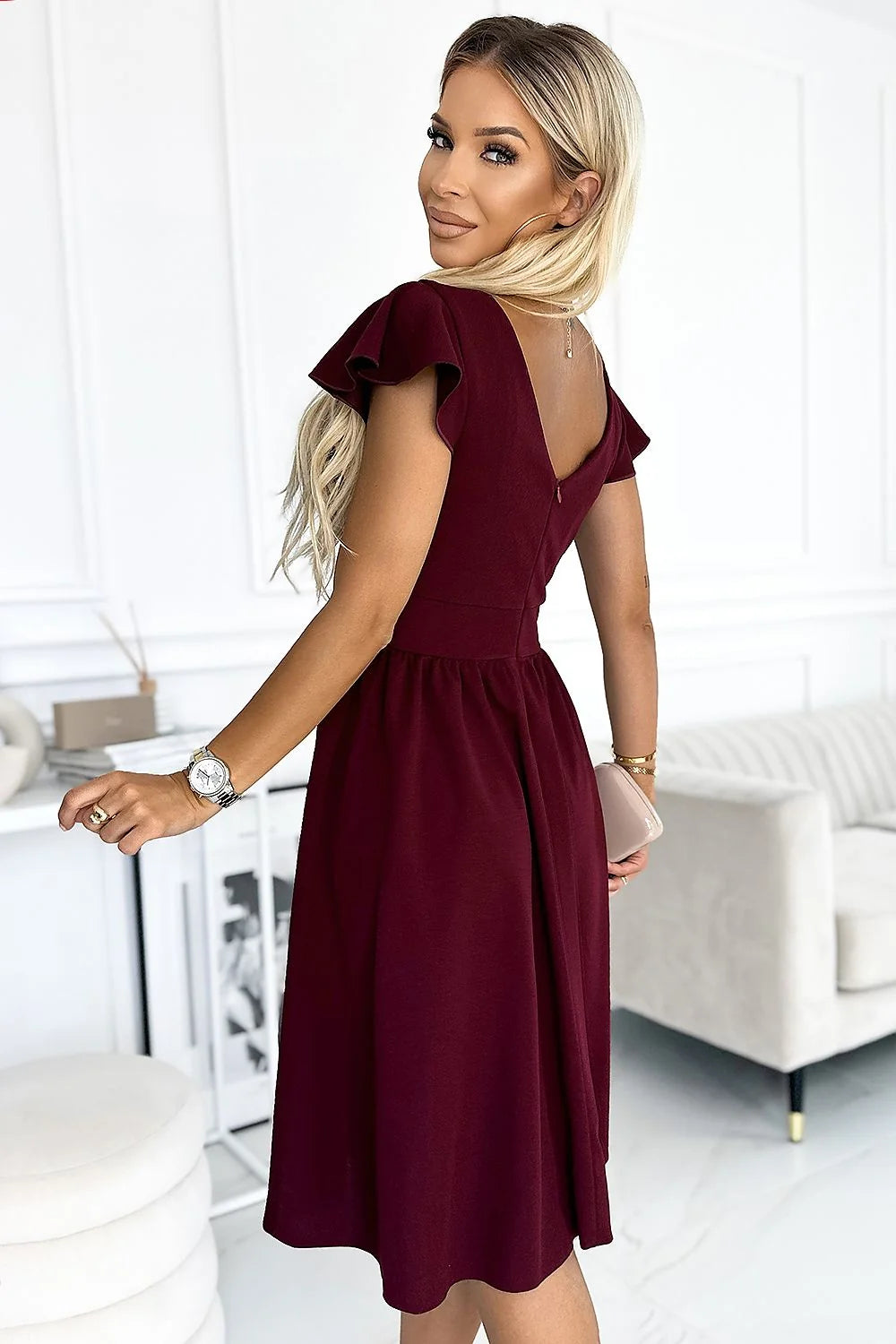 Robe de soirée élégante moderne en V manches courtes ceinture intégrée couleur bordeaux profond polyester elasthanne taille ajustable femme