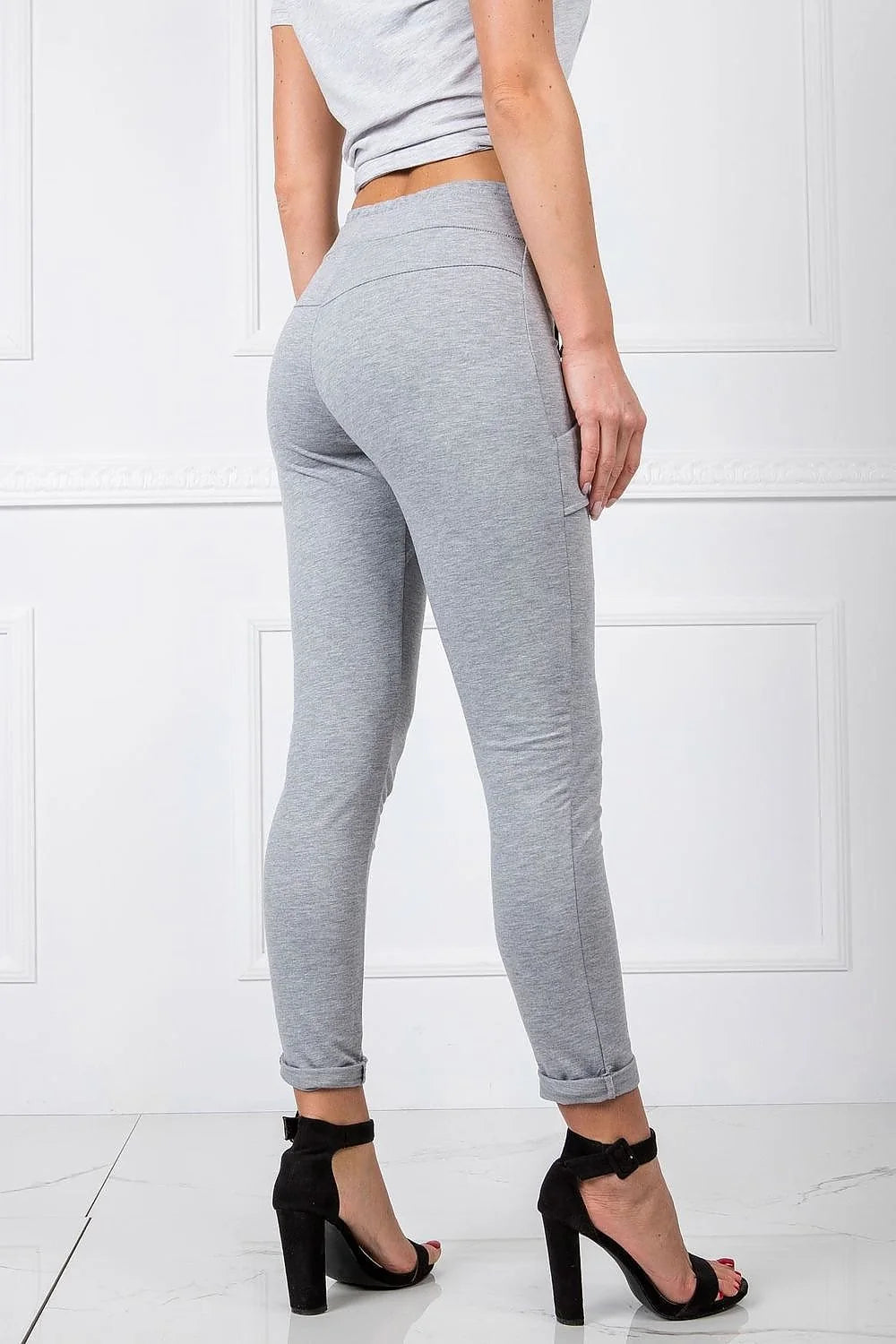 Pantalon jogger femme rose pâle ajusté élasthanne coton taille élastiquée poches avant confortables occasion quotidienne