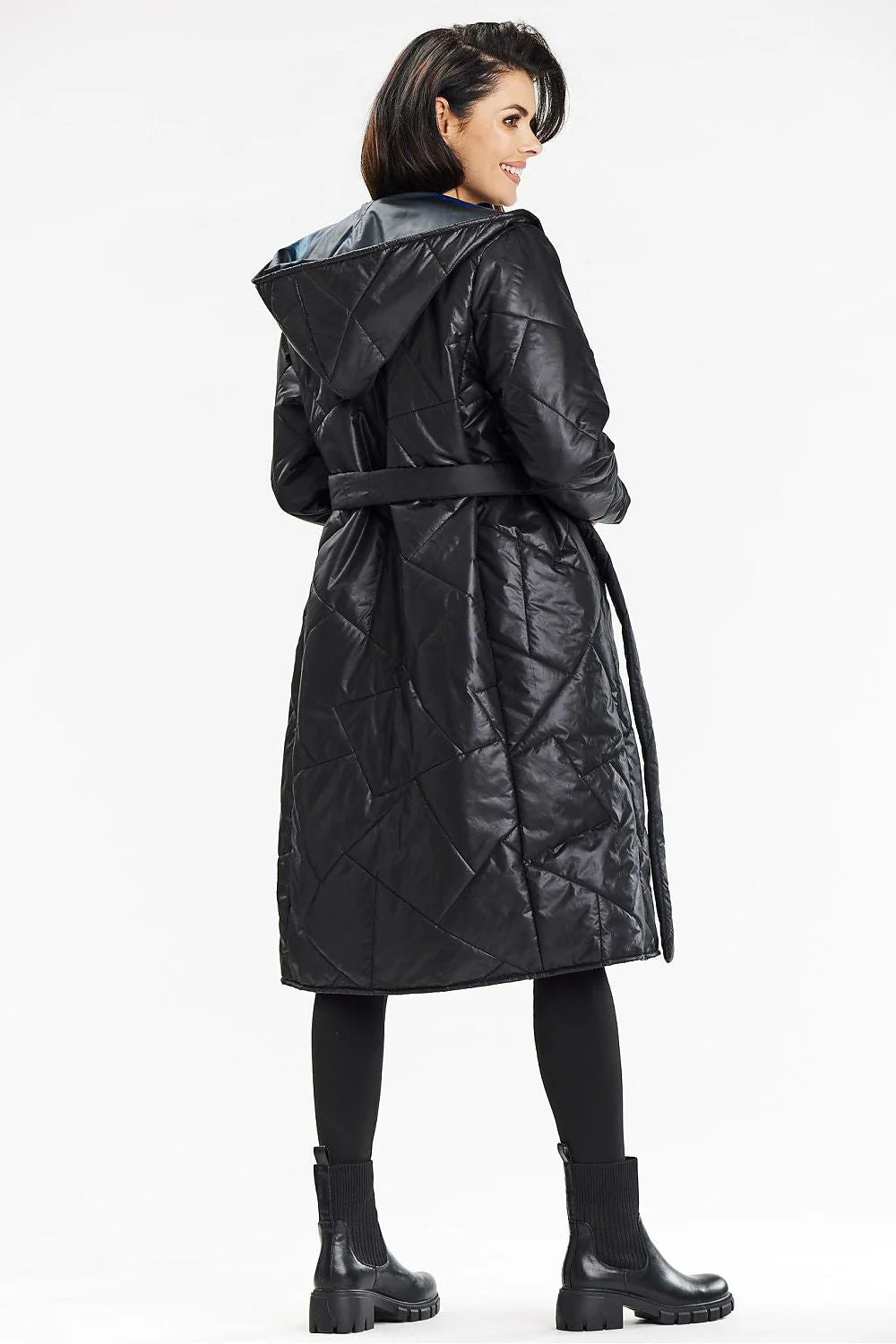 Manteau matelassé pour femme long capuche manches longues noir doublure bleu éclatant ceinture ajustable Awama automne hiver