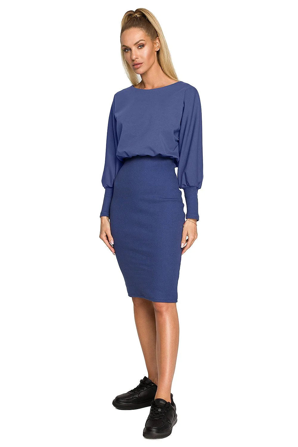 Robe élégante pour femme verte longue manches bouffantes taille ajustée coupe moderne matériau doux occasion formelle