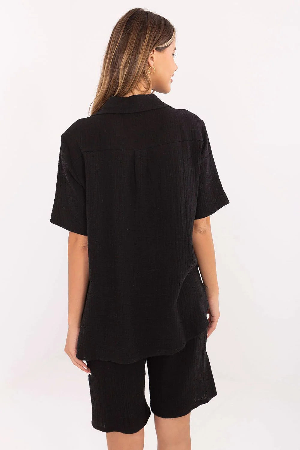 Ensemble Lakerta pour femme chemise short mousseline coton léger style minimaliste casual chic quotidien été