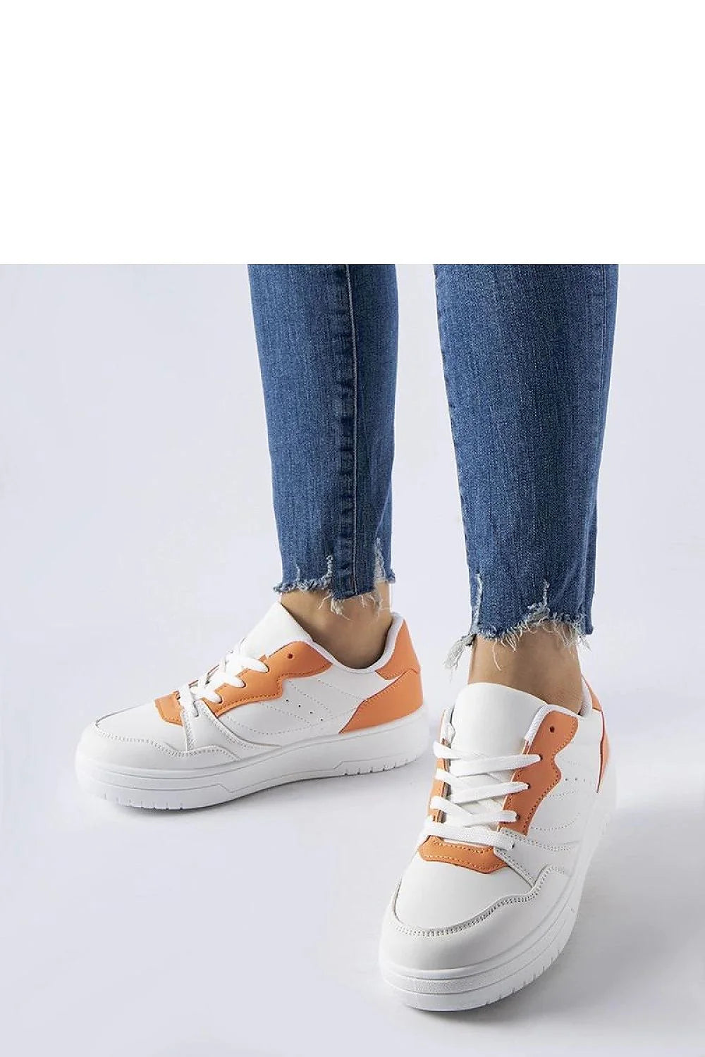 baskets basses femme blanches accents orange corail simili cuir perforations respirantes semelle plateforme épaisse antidérapante amorti confortable